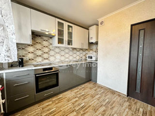 Apartament cu 1 cameră, 41 m², Botanica, Chișinău foto 4