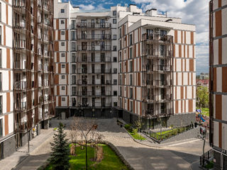 Apartament cu 3 camere, 93 m², Centru, Chișinău foto 1