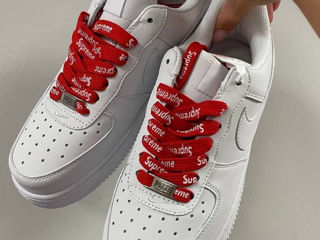 Nike Air Force 1 Low White x Supreme Unisex foto 7