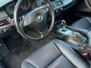 BMW 5 Series foto 7