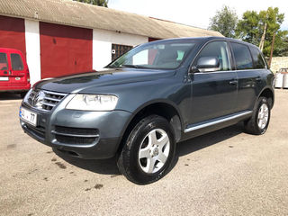 Volkswagen Touareg foto 3