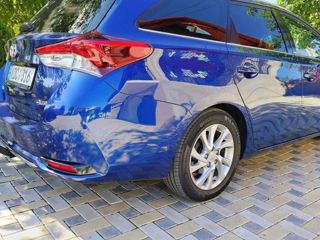 Toyota Auris foto 4