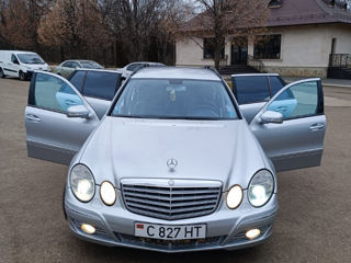 Mercedes E-Class Wagon