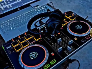 Dj mix Numark mixtrack pro 2 foto 1