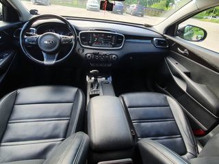 KIA Sorento foto 7