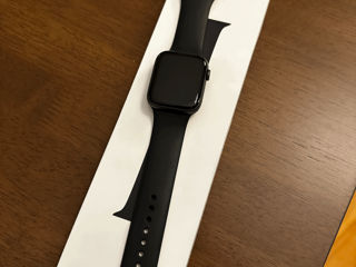 Apple Watch 4 44mm foto 1