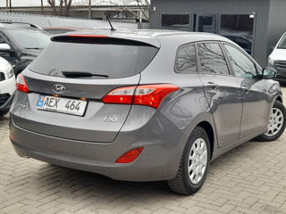 Hyundai i30 foto 9