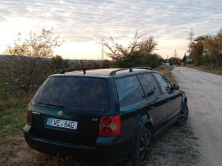 Volkswagen Passat foto 4