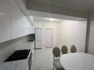 Apartament cu 2 camere, 62 m², Râșcani, Chișinău foto 9