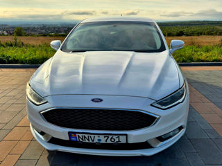 Ford Fusion foto 7