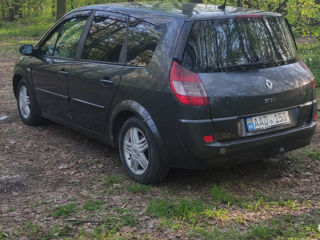 Renault Grand Scenic foto 5