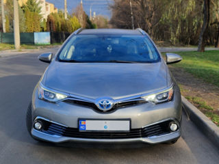 Toyota Auris foto 2