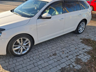 Skoda Octavia foto 2