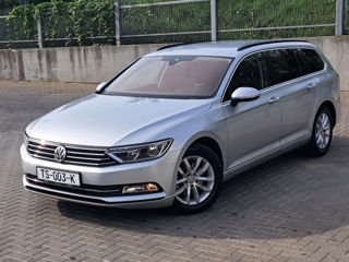 Volkswagen Passat foto 3