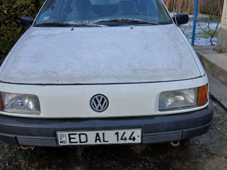 Volkswagen Passat foto 2