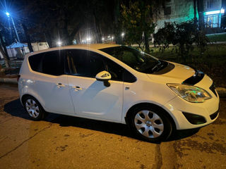 Opel Meriva foto 8