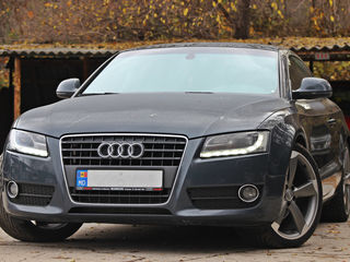 Audi A5 foto 1