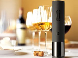 Штопор Xiaomi Electric Wine Opener:выгодная цена + 1000 лей в подарок! Возможно и в кредит !