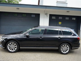 Volkswagen Passat foto 3