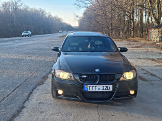 BMW 3 Series foto 2