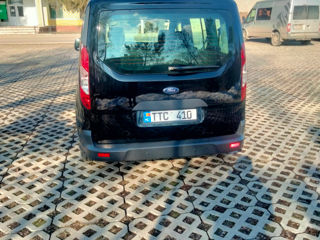 Ford Tourneo Connect foto 3