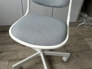 Продам новый Детский стул IKEA ORFJALL foto 4