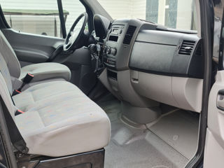 Volkswagen Crafter 2.5 фото 4