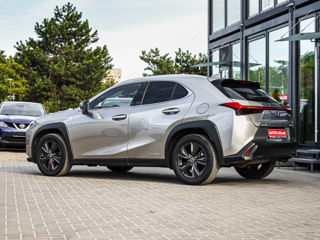 Lexus UX foto 5