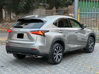 Lexus NX Series foto 5