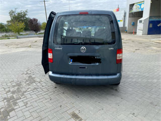 Volkswagen Caddy foto 2