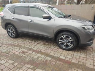 Nissan X-Trail foto 3