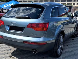 Audi Q7 foto 5