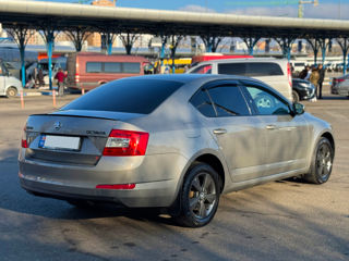 Skoda Octavia foto 6