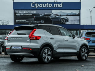 Volvo XC40 foto 2