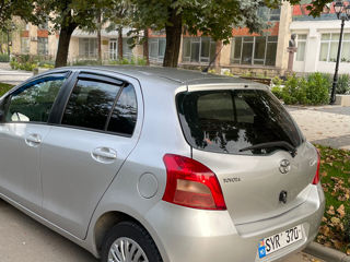 Toyota Yaris foto 5