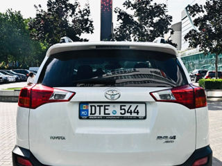 Toyota Rav 4 foto 4