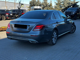 Mercedes E-Class foto 5