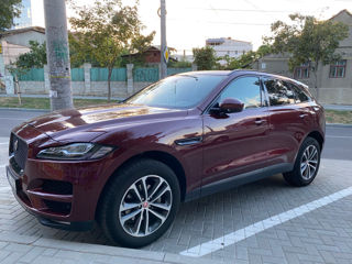 Jaguar F-PACE foto 1