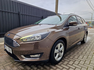 Ford Focus foto 8