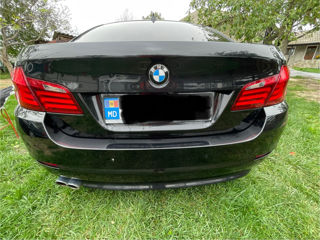 BMW 5 Series foto 9