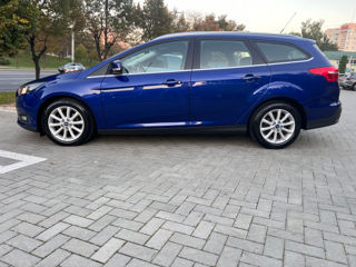 Ford Focus foto 2