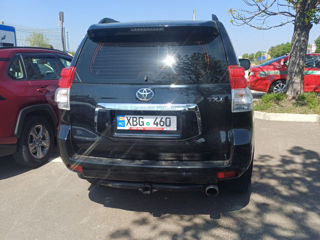 Toyota Land Cruiser Prado foto 8