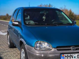 Opel Corsa foto 2