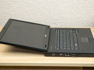 Dell Latitude E5500/ Intel P7350/ 4Gb Ram/ 128Gb SSD/ 15.6" HD!! foto 7