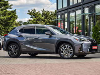 Lexus UX foto 4