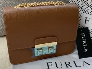 До 10.10 за 4000 Furla