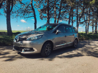 Renault Grand Scenic foto 1