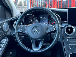 Mercedes C-Class foto 9