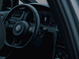 Volkswagen Golf foto 8