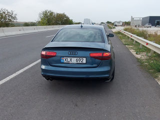 Audi A4 foto 6